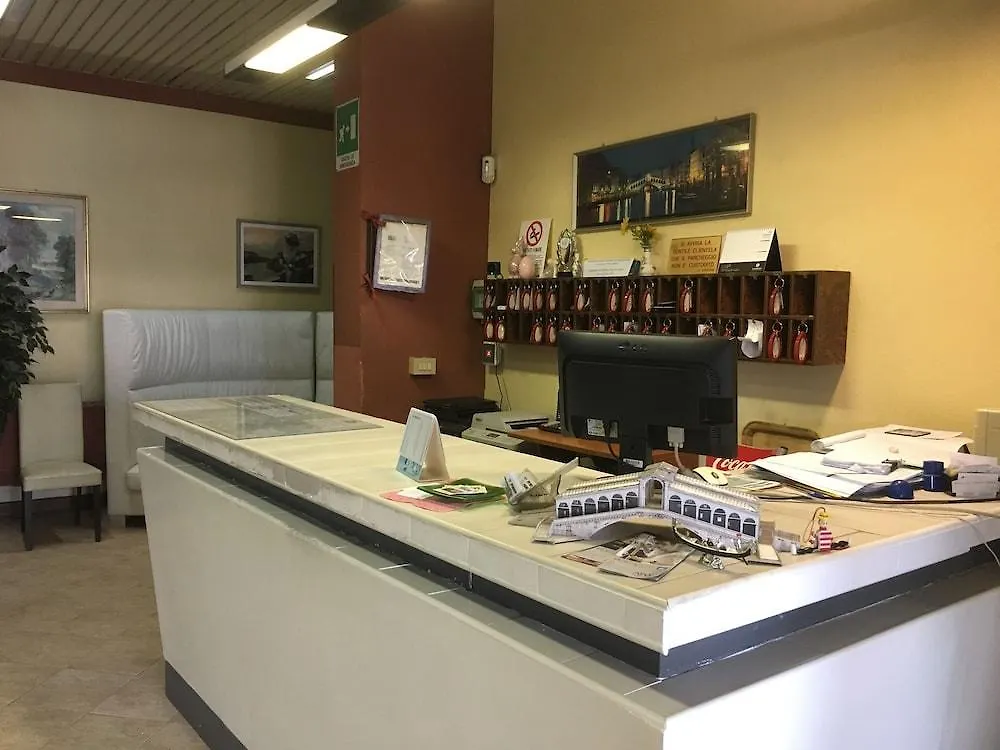 Hotel Primavera Mestre